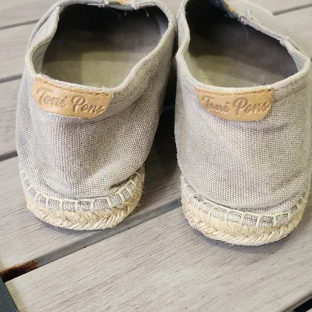 Casual Men's Slip-On Loafers in Taupe